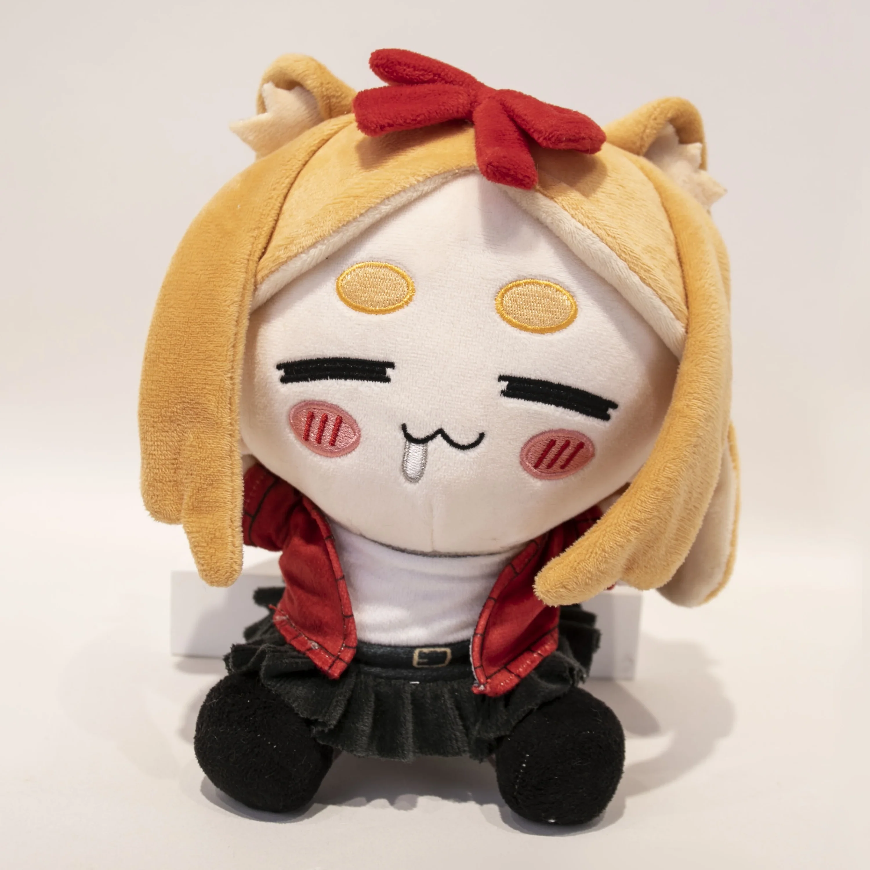 [PRE-ORDER] NoiR Series 023 Eepy Fran Plushie - Image 5